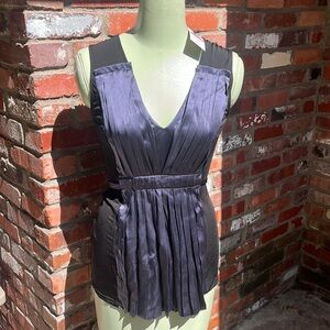 NWT BCBG Silk and Jersey Pleated Top size XS